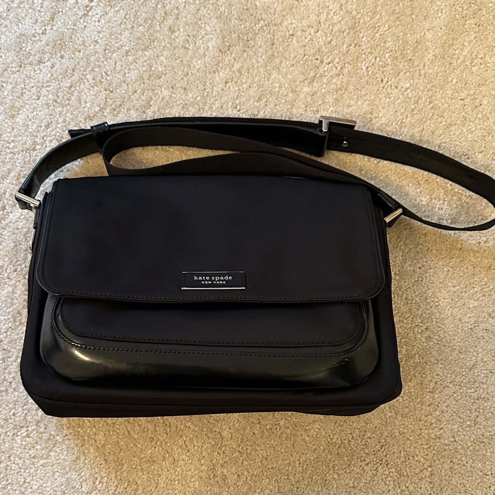 Kate spade Sam Icon KSNYL Nylon Medium Messenger Bag